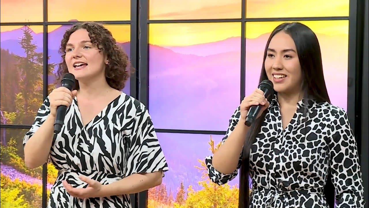Salvador, a tí me rindo | Brynn y Helen | Red ADvenir Music